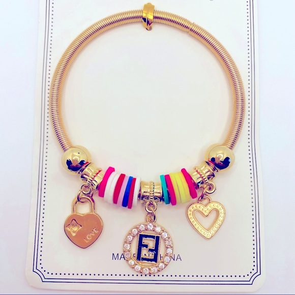 Jewelry Bracelet Hearts Crystals Beads Golden Tone Wont Tarnish Loo